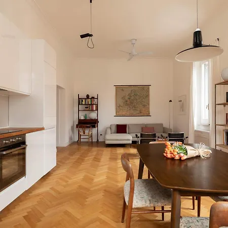 Colosseum Bright By Romeloft Apartament